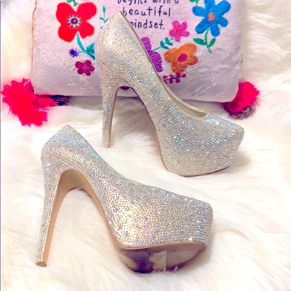 Steve Madden Deevaa Champagne Rhinestones Heels - Picture 2 of 13